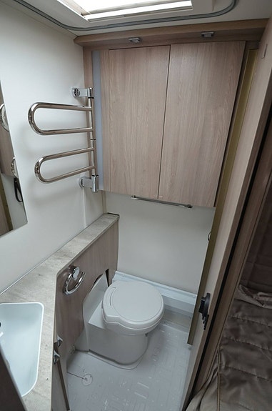 Kabe ROYAL 600 XL KS (förtält,solcell) 6 of 11