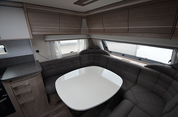 Kabe ROYAL 600 XL KS (förtält,solcell) 2 of 11