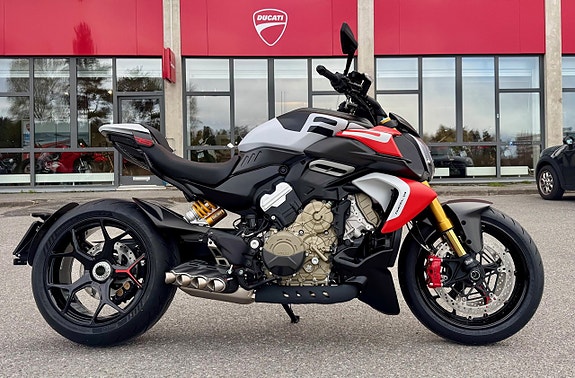 Ducati Diavel V4 RS *Nyhet 2026!*