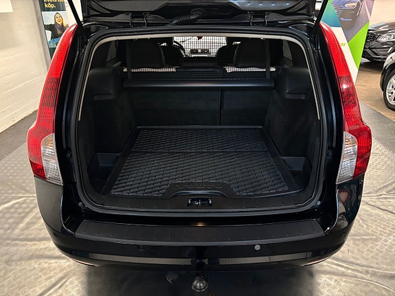 Volvo V50 8 of 25