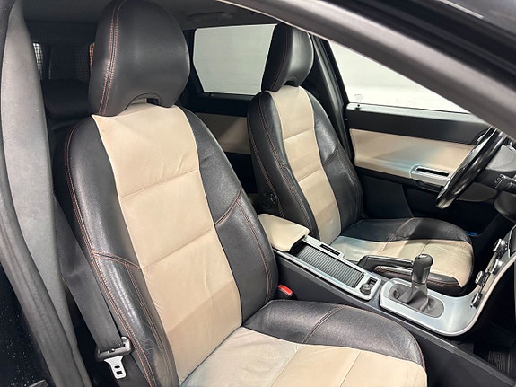 Volvo V50 14 of 25