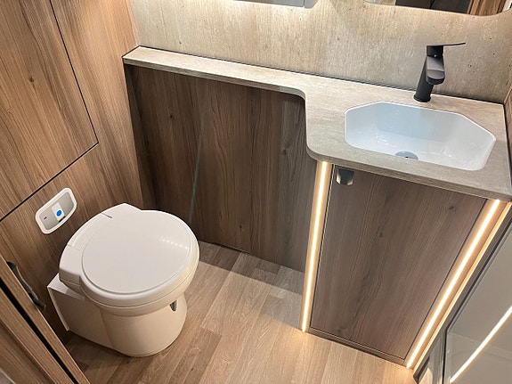 Kabe SAFIR 600 TDL KS (Komfortpaket+ALDE+Enkelsängar) 21 of 30