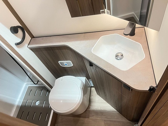 Kabe Royal X 780 LXL (ALDE+Skinn+Taksäng+5 bältad) 17 of 30