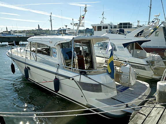 Nimbus 42 Nova 2009 Volvo Penta D6-370 EVC - Dockmate