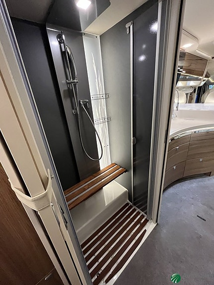 Eura Mobil Integra 890 EB/Alde/Automat/180hk/skinn/mm 12 of 14
