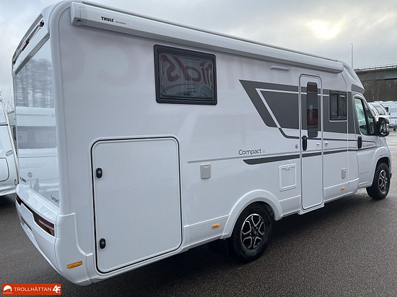 Adria COMPACT DL *FACE TO FACE* *3500kg/B-kort* 3 of 20