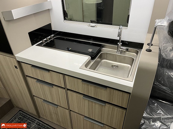 Adria COMPACT DL *FACE TO FACE* *3500kg/B-kort* 10 of 20