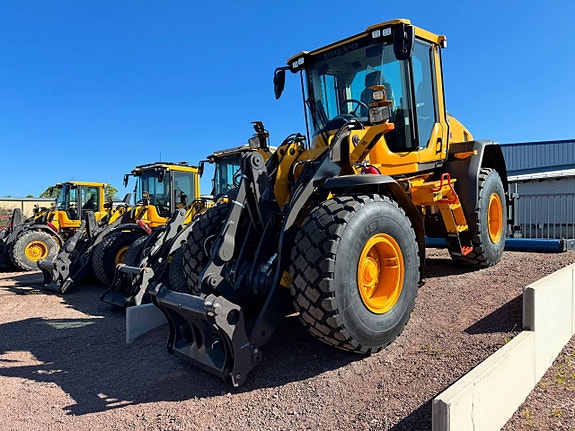 NY Volvo L60H / Hyttfjädring / Skevfäste / 4-spak / Co Pilot