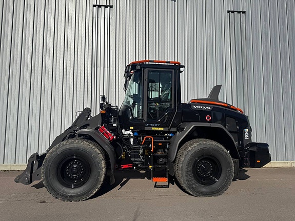 Volvo L90H / Hyttfjädring   / MittX / BLACK EDITION