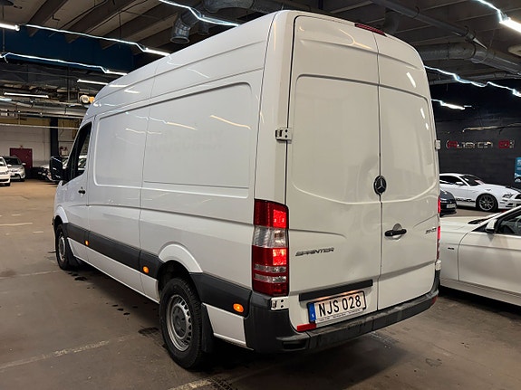 Mercedes-Benz Sprinter 213 3 of 5