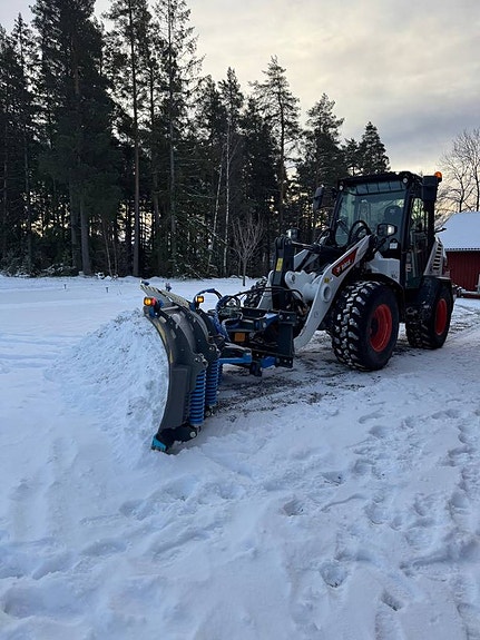 Snowek u-plog  extra pris "försäsong kampanj till 1/10" 4 of 8
