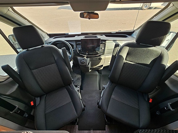 Weinsberg CaraSuite 650MF  AUT / El Golvvärme 9 of 27