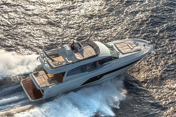 PRESTIGE F-Line 11 of 12