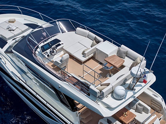 PRESTIGE F-Line 7 of 12