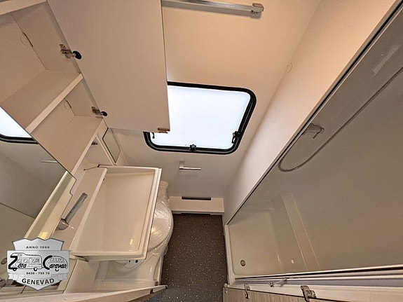 Adria Altea 552 PK 19 of 21