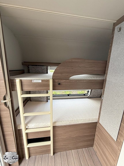 Knaus Sport 500 QDK barnkammare 4 of 16