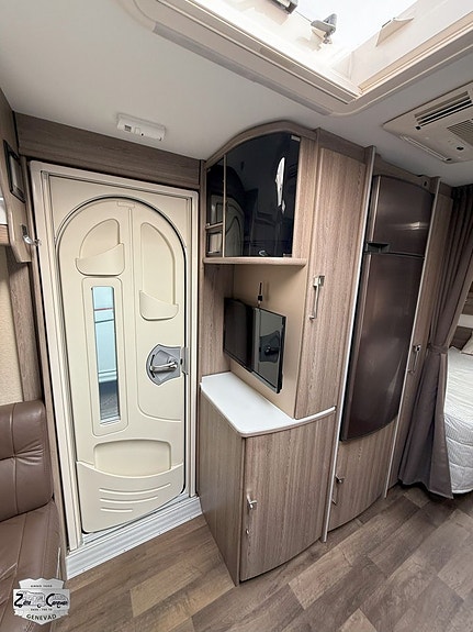 Kabe Imperial 740 TDL KS 6 of 20