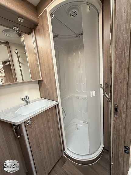 Kabe Imperial 740 TDL KS 12 of 20
