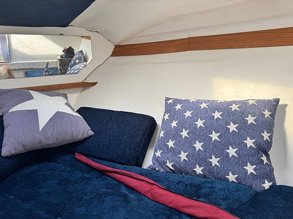 Marex 7100 Sport Cruiser 10 of 12
