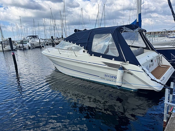Marex 7100 Sport Cruiser 2 of 5