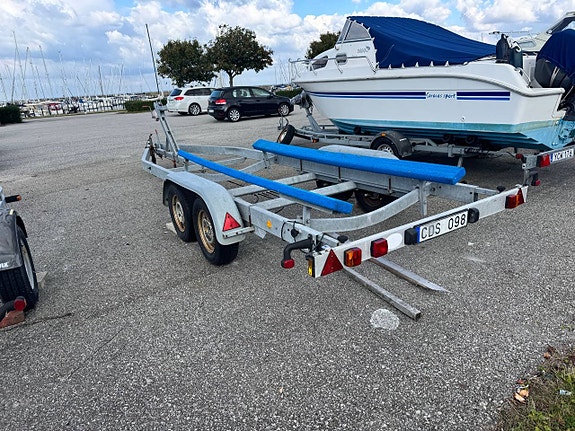 Marex 7100 Sport Cruiser 6 of 12