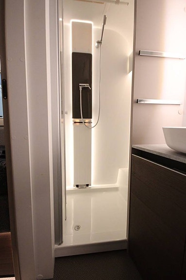 Adria Alpina 613 UT Ny! 14 of 16