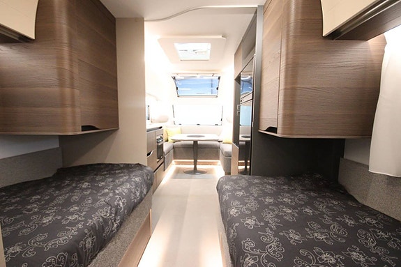 Adria Alpina 613 UT Ny! 11 of 16