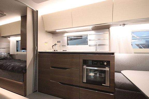 Adria Alpina 613 UT Ny! 8 of 16