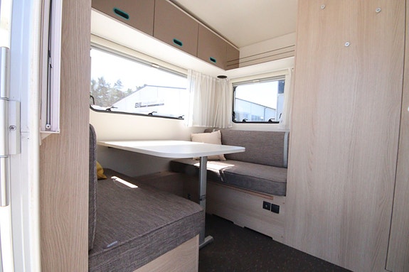 Adria Aviva 492 LU 4 of 12