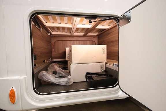 Kabe Travel Master RX780LXL Mercedes Bens 5 of 5