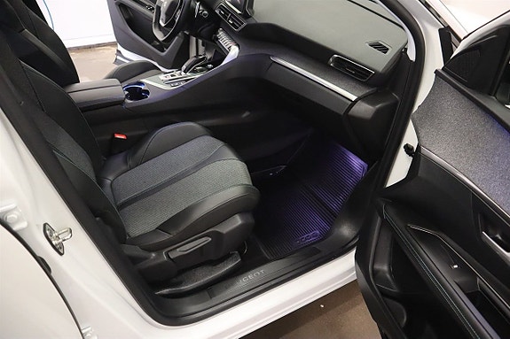 Peugeot 3008 14 of 30