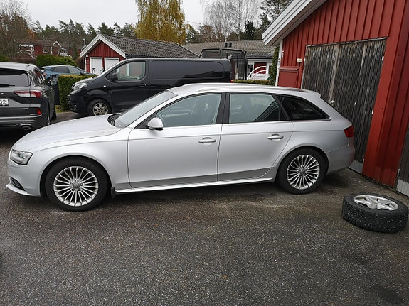 Audi A4 4 of 11