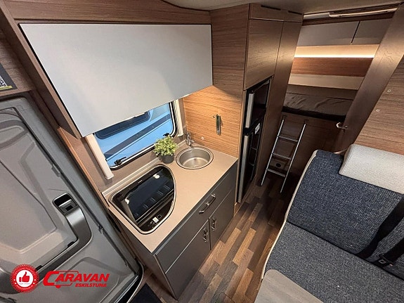 Weinsberg CaraHome 650 DG / 2030 mil 9 of 27