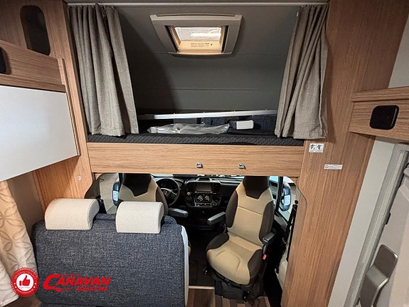 Weinsberg CaraHome 650 DG / 2030 mil 5 of 27