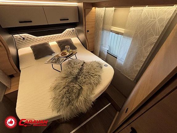 Knaus L!ve Wave Platinum Selection 700 LX / Automat / Queenbed 16 of 27