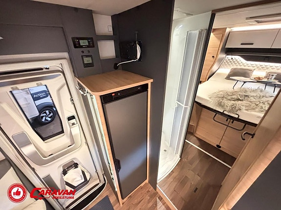 Knaus L!ve Wave Platinum Selection 700 LX / Automat / Queenbed 10 of 27