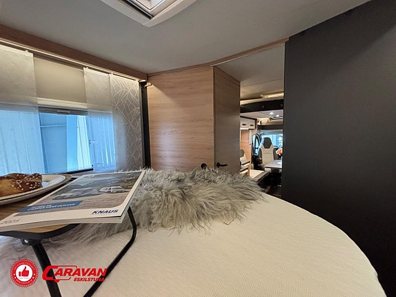 Knaus L!ve Wave Platinum Selection 700 LX / Automat / Queenbed 18 of 27