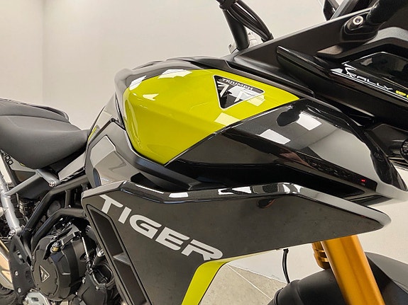 Triumph Tiger 900 Rally Pro + 18000:- i  rabatt på tilbehör 7 of 7