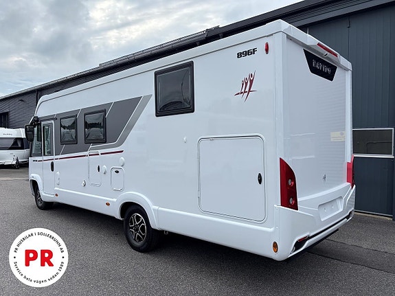Rapido 896 F 14 of 16