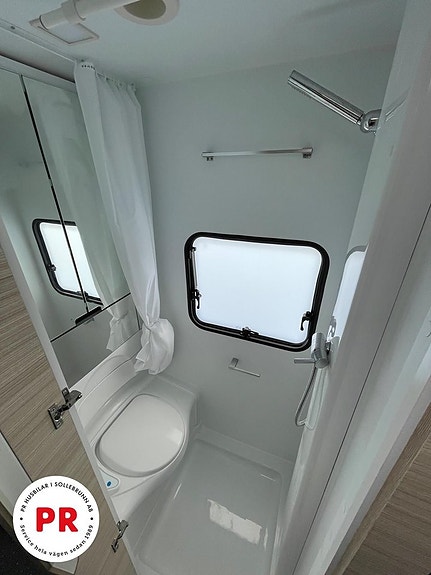Adria ALTEA 4FOUR 362 LH 5 of 10