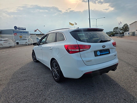 Kia Ceed 7 of 10