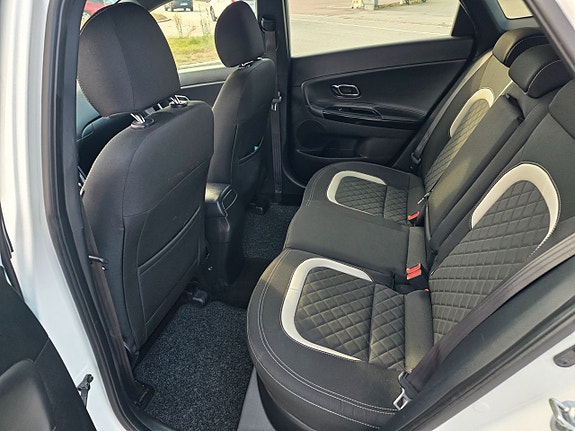 Kia Ceed 9 of 10