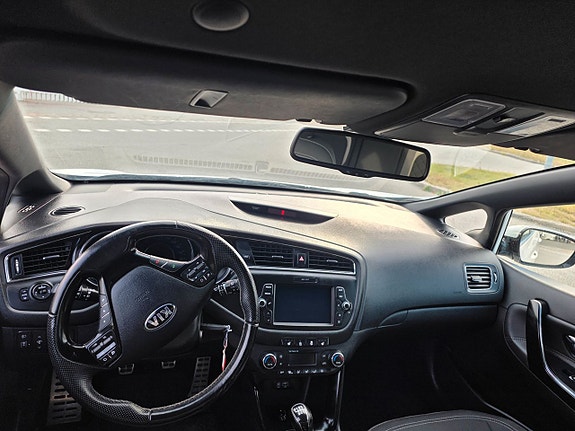 Kia Ceed 10 of 10