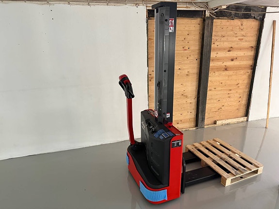 NY Linde ledstapare MM10 staplare truck låglyftare