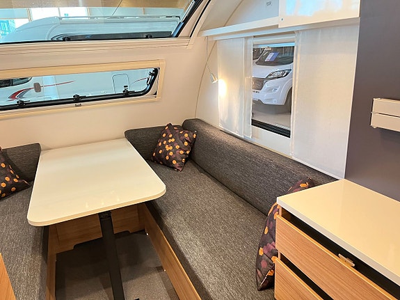 Adria ACTION 361 LH (Pluspaket+1100-1300kg+B-körkort) 11 of 22
