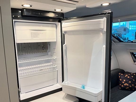 Adria ACTION 361 LH (Pluspaket+1100-1300kg+B-körkort) 20 of 22