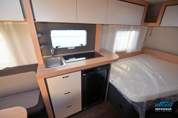 Knaus Sport 450 FU 7 of 11