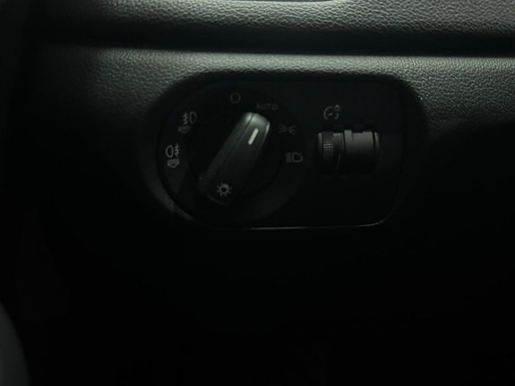 Audi Q3 16 of 22