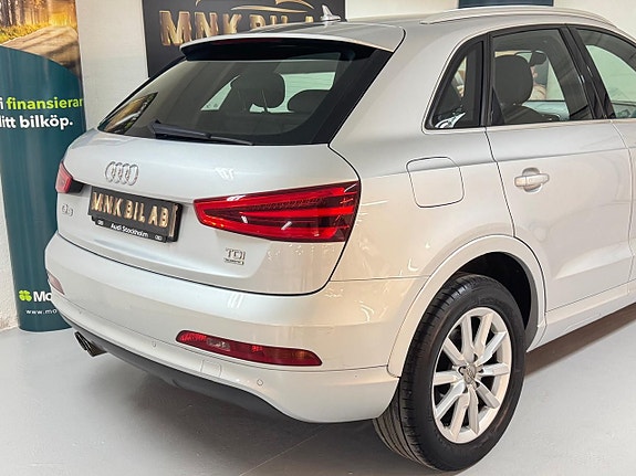 Audi Q3 7 of 22