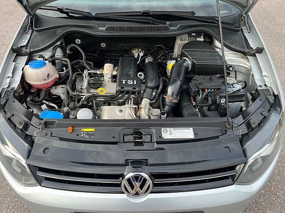 Volkswagen Polo 9 of 22
